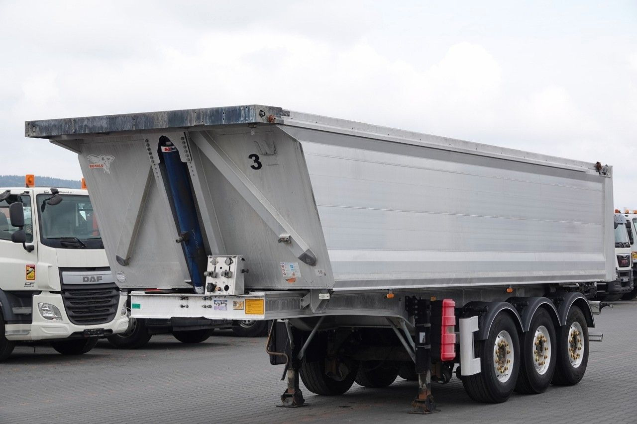 Benalu WYWROTKA / 25 m3 / ALUMINIOWA / OŚ PODNOSZONA / - Kipper Auflieger: das Bild 1 Benalu WYWROTKA / 25 m3 / ALUMINIOWA / OŚ PODNOSZONA / - Kipper Auflieger: das Bild 1