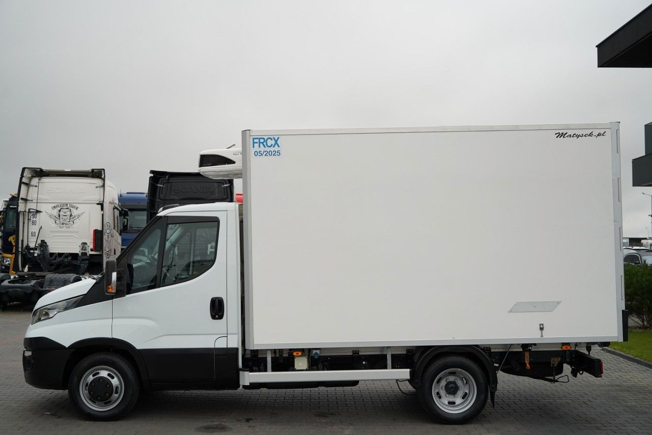 Iveco DAILY 35.120 / CHŁODNIA LAMBERET / AGREGAT CARRI - Kühltransporter: das Bild 4 Iveco DAILY 35.120 / CHŁODNIA LAMBERET / AGREGAT CARRI - Kühltransporter: das Bild 4