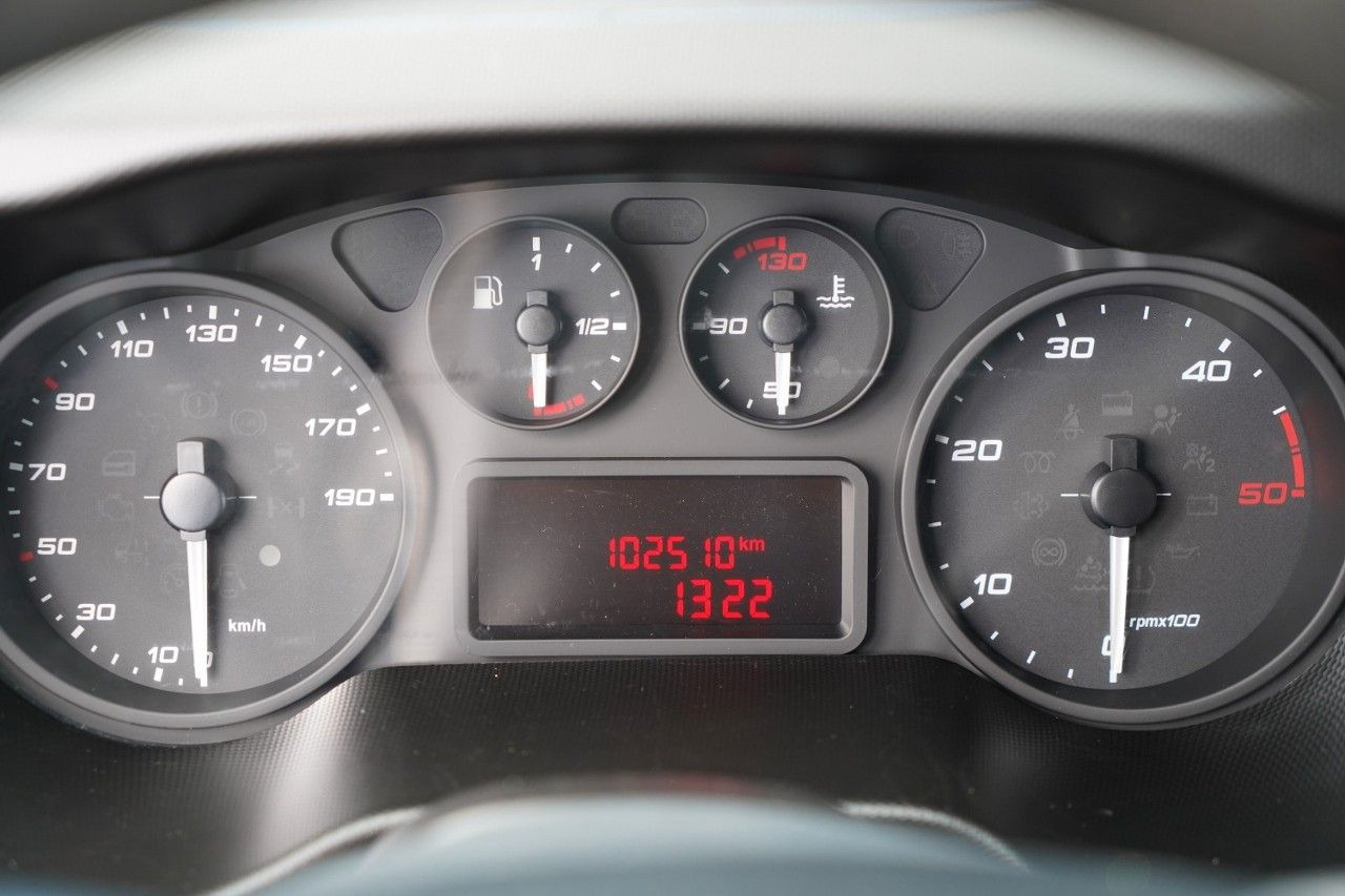 Kastenwagen Iveco DAILY 35-140 / BLASZAK / MOBILNY WARSZTAT / PRZ: das Bild 19 Kastenwagen Iveco DAILY 35-140 / BLASZAK / MOBILNY WARSZTAT / PRZ: das Bild 19