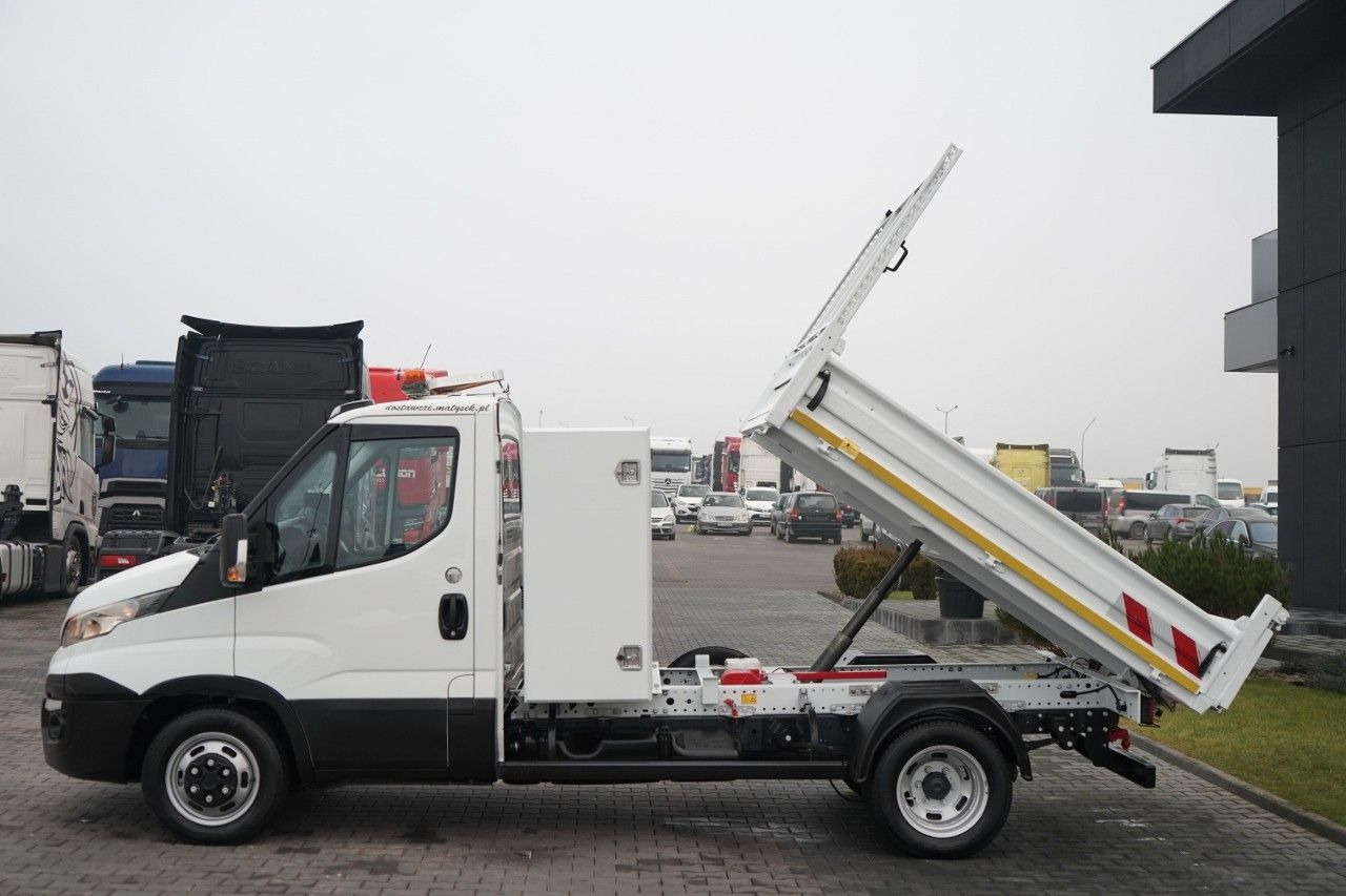 Iveco DAILY 35-160 / WYWROTKA TYLNOZSYPOWA / BLOKADA - Kipper Transporter: das Bild 3 Iveco DAILY 35-160 / WYWROTKA TYLNOZSYPOWA / BLOKADA - Kipper Transporter: das Bild 3