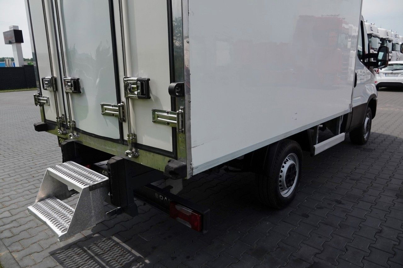 Kühltransporter Iveco DAILY  / CHŁODNIA / AGREGAT CARIER -XARIOS 200 /: das Bild 6