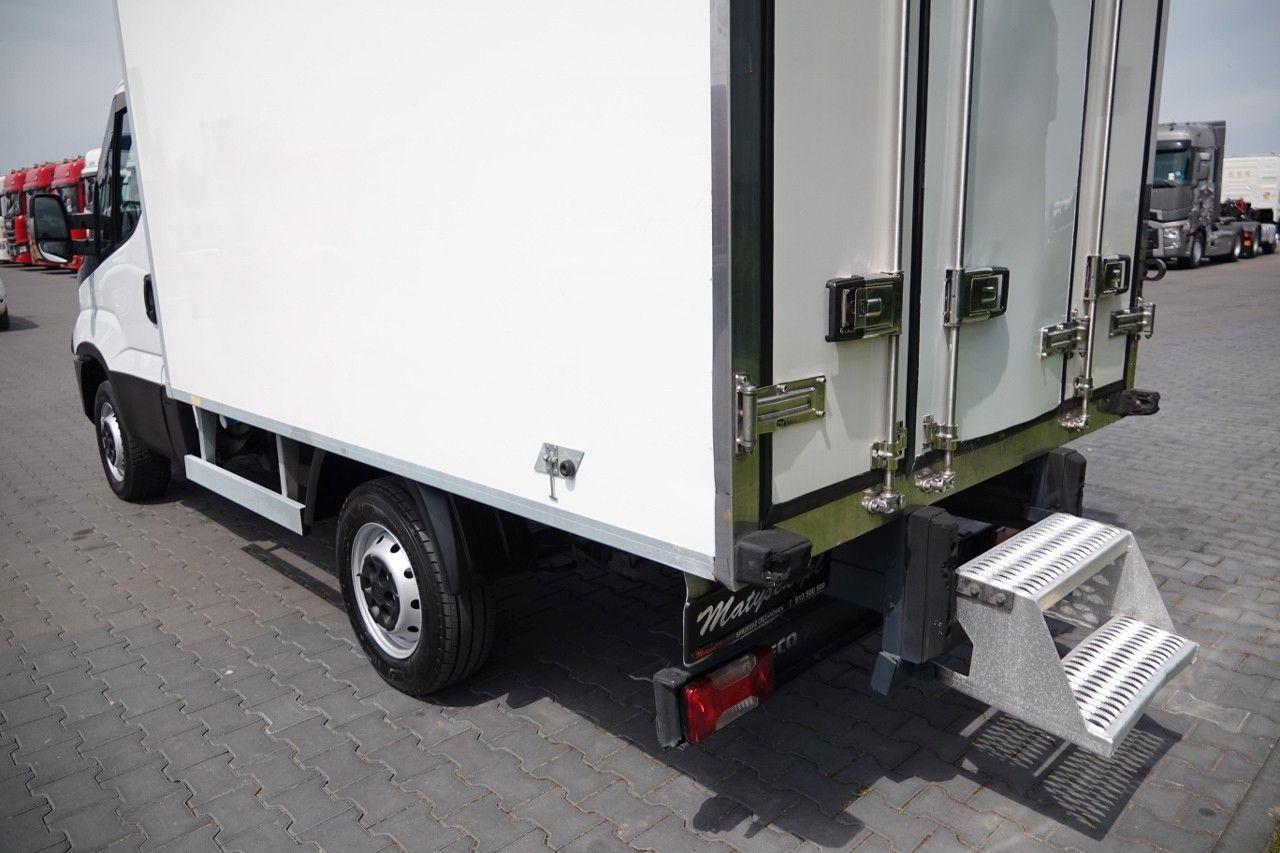 Iveco DAILY / CHŁODNIA / AGREGAT CARIER -XARIOS 200 / - Kühltransporter: das Bild 5 Iveco DAILY / CHŁODNIA / AGREGAT CARIER -XARIOS 200 / - Kühltransporter: das Bild 5