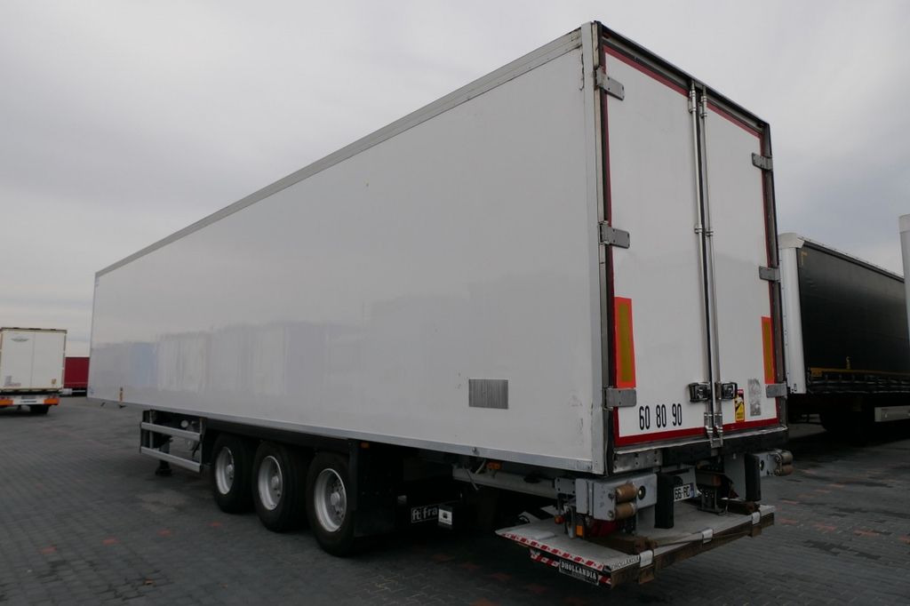 LeciTrailer FRAPPA / CHŁODNIA / CARRIER VECTOR 1850 / WINDA - Kühlkoffer Auflieger: das Bild 2 LeciTrailer FRAPPA / CHŁODNIA / CARRIER VECTOR 1850 / WINDA - Kühlkoffer Auflieger: das Bild 2