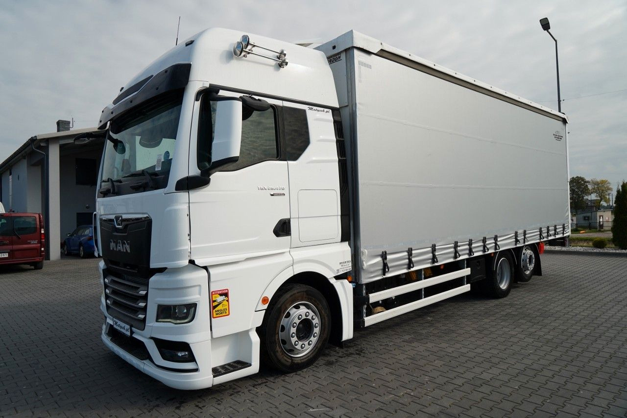 MAN TGX 26.470 / 6x2 / FIRANKA / SOLÓWKA / 6x2 / 12 - Plane LKW: das Bild 2 MAN TGX 26.470 / 6x2 / FIRANKA / SOLÓWKA / 6x2 / 12 - Plane LKW: das Bild 2