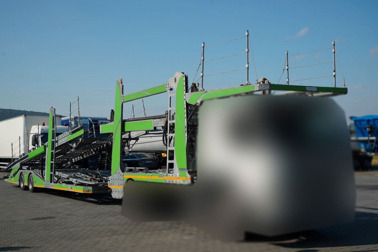 ROLFO / AUTOTRANSPORTER / LORA / AUTOLAWETA / - Autotransporter Auflieger: das Bild 1 ROLFO / AUTOTRANSPORTER / LORA / AUTOLAWETA / - Autotransporter Auflieger: das Bild 1