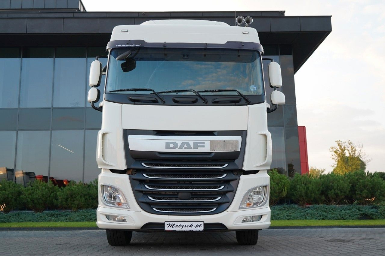 DAF XF 460 / SPACE CAB / RETARDER / EURO 6 / SPROWA - Sattelzugmaschine: das Bild 2 DAF XF 460 / SPACE CAB / RETARDER / EURO 6 / SPROWA - Sattelzugmaschine: das Bild 2