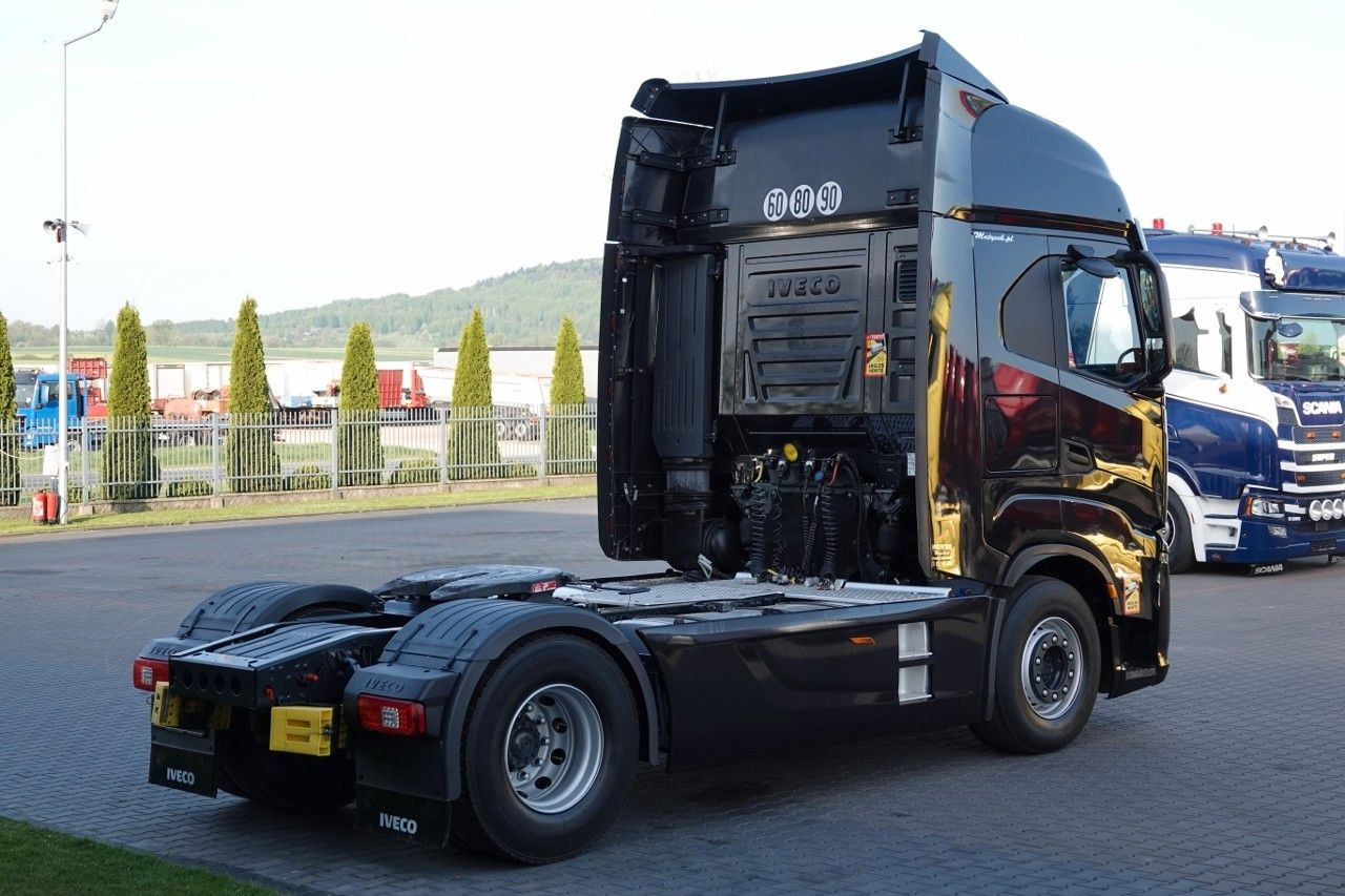 Iveco S-WAY / 530 / RETARDER / I-PARK COOL / FULL AIRM - Sattelzugmaschine: das Bild 5 Iveco S-WAY / 530 / RETARDER / I-PARK COOL / FULL AIRM - Sattelzugmaschine: das Bild 5