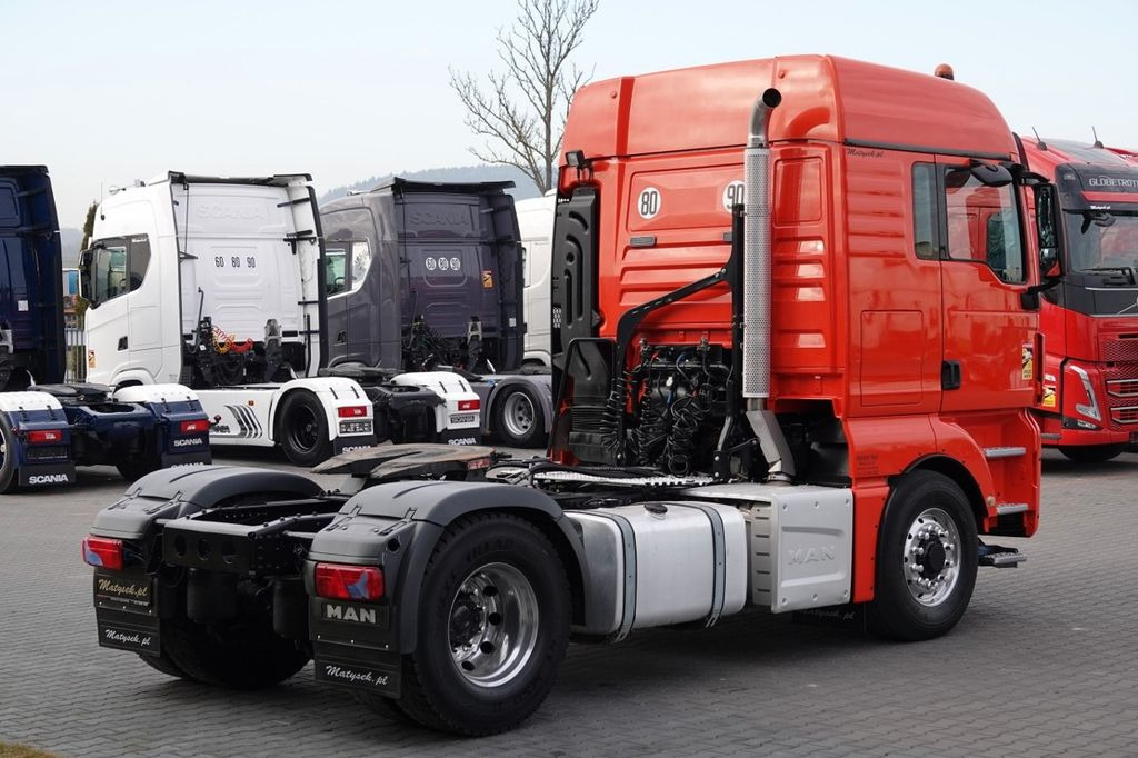 MAN TGX 18.440 / 4x4 / HYDRAULIKA / HYDRODRIVE / EUR MAN TGX 18.440 / 4x4 / HYDRAULIKA / HYDRODRIVE / EUR - Sattelzugmaschine: das Bild 5 MAN TGX 18.440 / 4x4 / HYDRAULIKA / HYDRODRIVE / EUR MAN TGX 18.440 / 4x4 / HYDRAULIKA / HYDRODRIVE / EUR - Sattelzugmaschine: das Bild 5