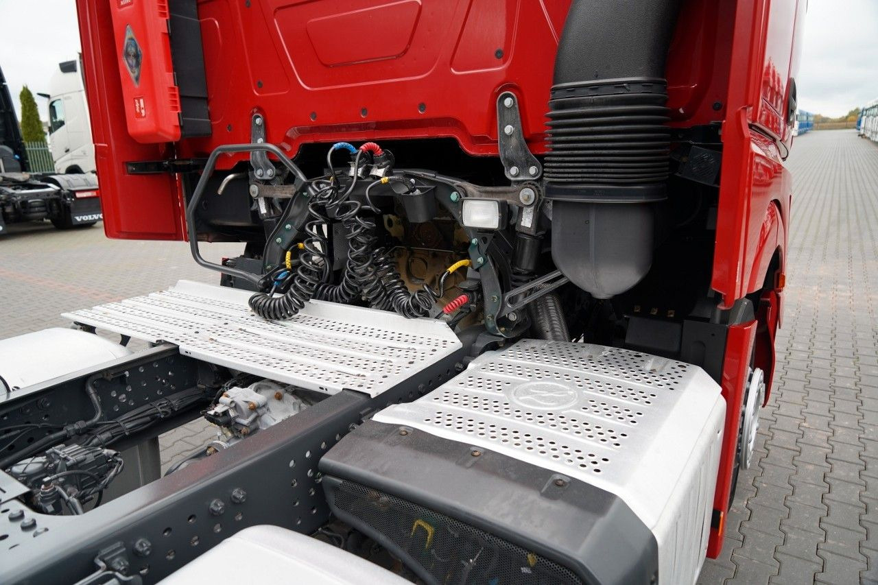 Mercedes-Benz ACTROS 1845 / BIG SPACE / 2020 - Leasing Mercedes-Benz ACTROS 1845 / BIG SPACE / 2020: das Bild 18 Mercedes-Benz ACTROS 1845 / BIG SPACE / 2020 - Leasing Mercedes-Benz ACTROS 1845 / BIG SPACE / 2020: das Bild 18