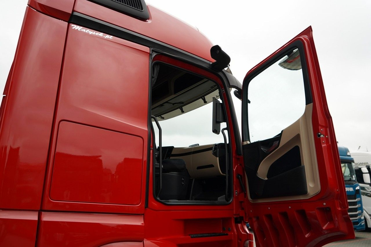 Mercedes-Benz ACTROS 1845 / BIG SPACE / 2020 - Leasing Mercedes-Benz ACTROS 1845 / BIG SPACE / 2020: das Bild 37 Mercedes-Benz ACTROS 1845 / BIG SPACE / 2020 - Leasing Mercedes-Benz ACTROS 1845 / BIG SPACE / 2020: das Bild 37