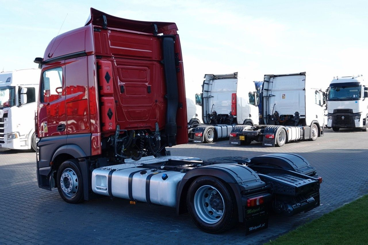 Mercedes-Benz ACTROS 1845 / LOW DECK / MEGA / BIG SPACE / PO K - Sattelzugmaschine: das Bild 4 Mercedes-Benz ACTROS 1845 / LOW DECK / MEGA / BIG SPACE / PO K - Sattelzugmaschine: das Bild 4