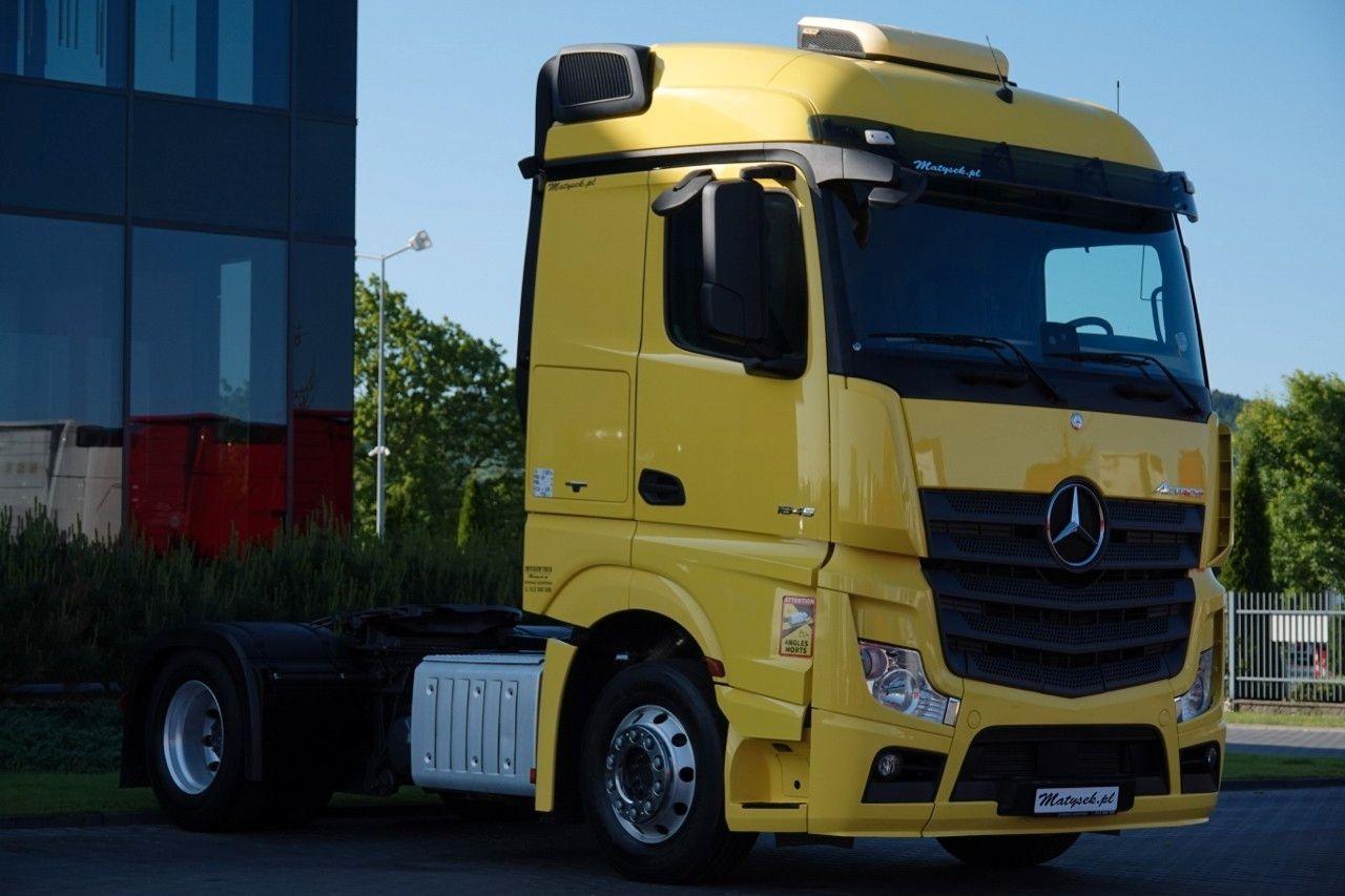 Mercedes-Benz ACTROS 1845 / RETARDER / HYDRAULIKA / I-PARK COO - Sattelzugmaschine: das Bild 2 Mercedes-Benz ACTROS 1845 / RETARDER / HYDRAULIKA / I-PARK COO - Sattelzugmaschine: das Bild 2
