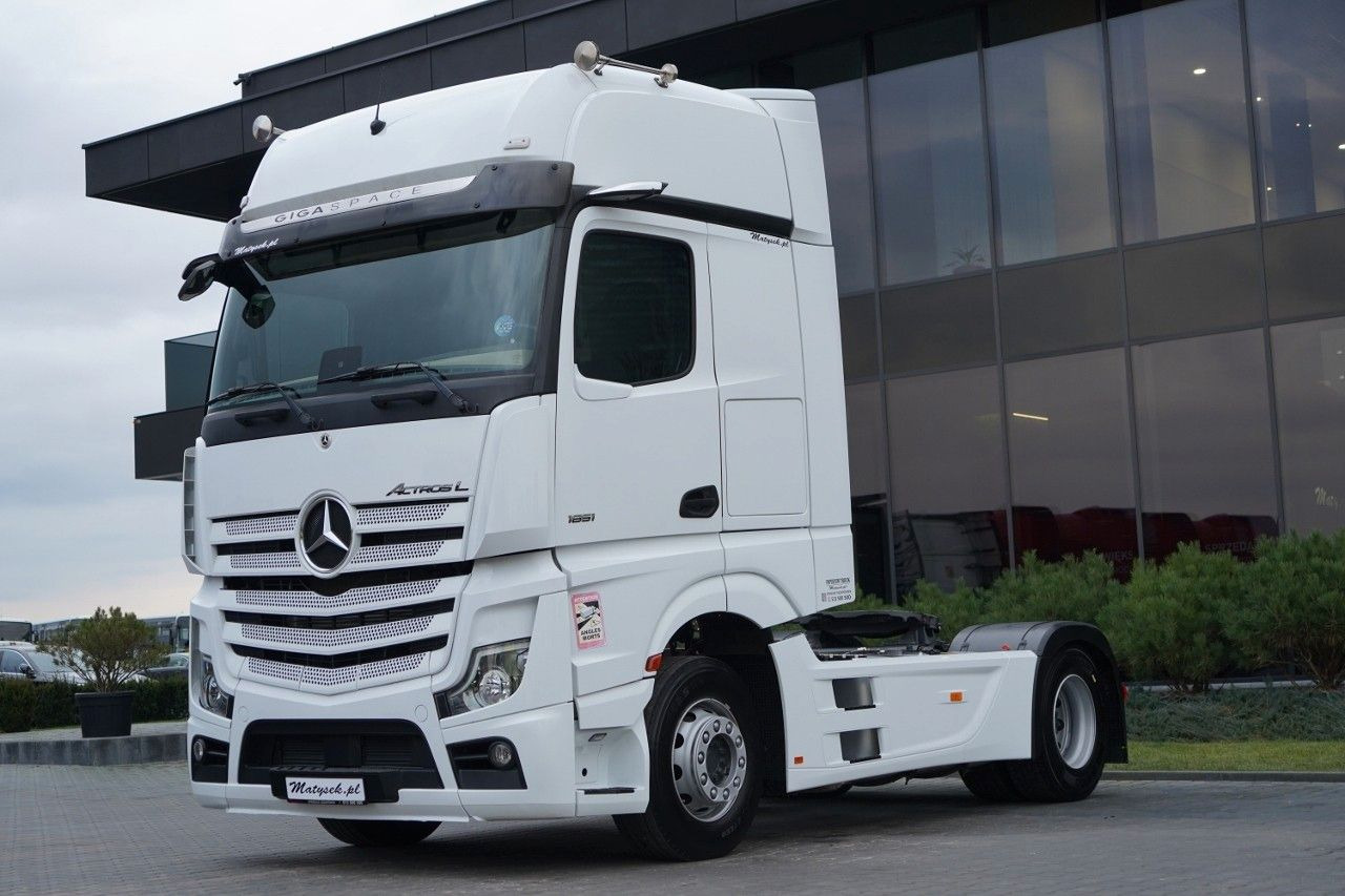 Mercedes-Benz ACTROS L 1851 / GIGA SPACE / RETARDER / 2022 R - Sattelzugmaschine: das Bild 5 Mercedes-Benz ACTROS L 1851 / GIGA SPACE / RETARDER / 2022 R - Sattelzugmaschine: das Bild 5