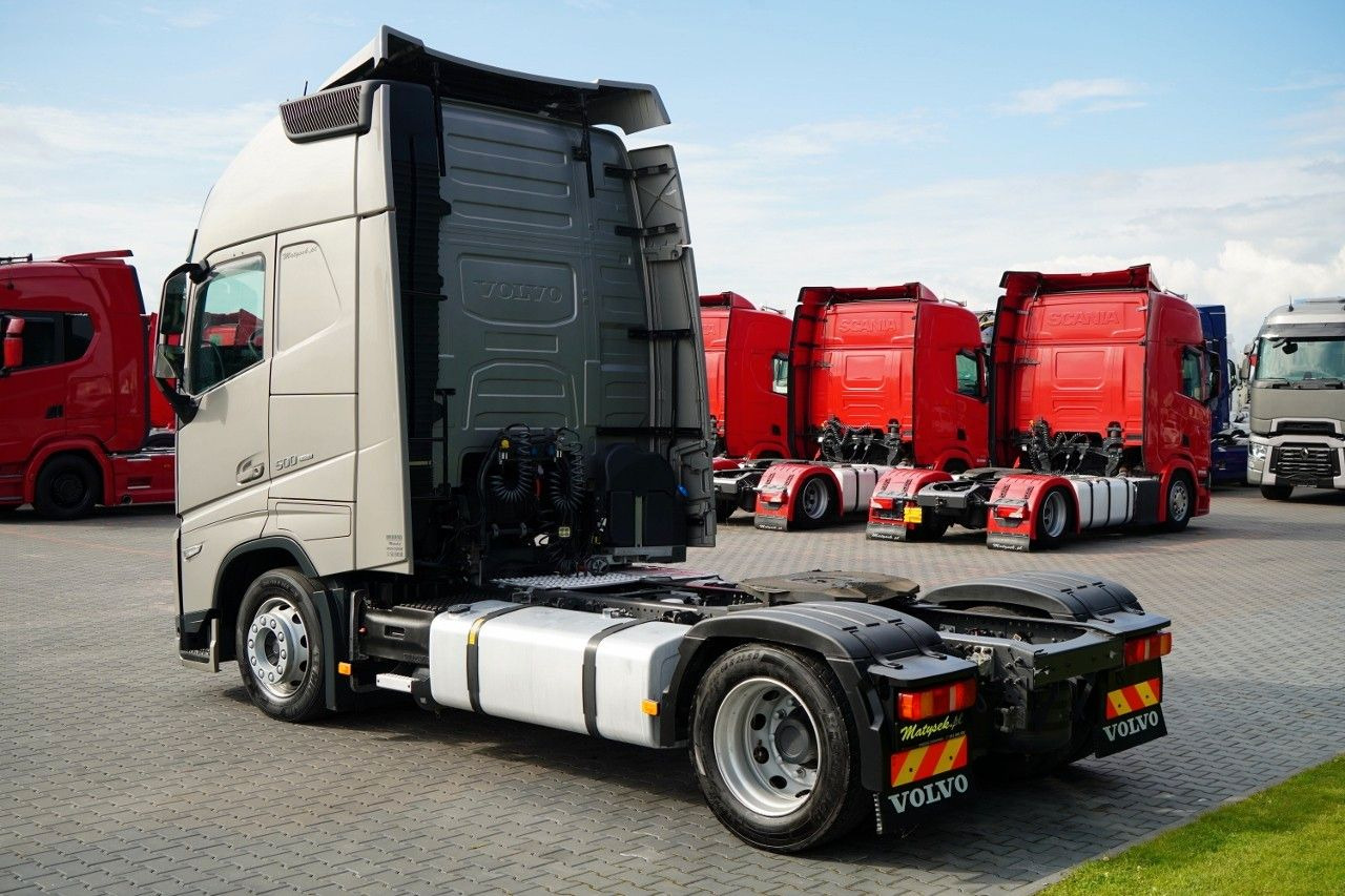 Volvo FH 500 / XXL / I-SAVE / LOWDECK / MEGA / I-PARK Volvo FH 500 / XXL / I-SAVE / LOWDECK / MEGA / I-PARK - Sattelzugmaschine: das Bild 4 Volvo FH 500 / XXL / I-SAVE / LOWDECK / MEGA / I-PARK Volvo FH 500 / XXL / I-SAVE / LOWDECK / MEGA / I-PARK - Sattelzugmaschine: das Bild 4