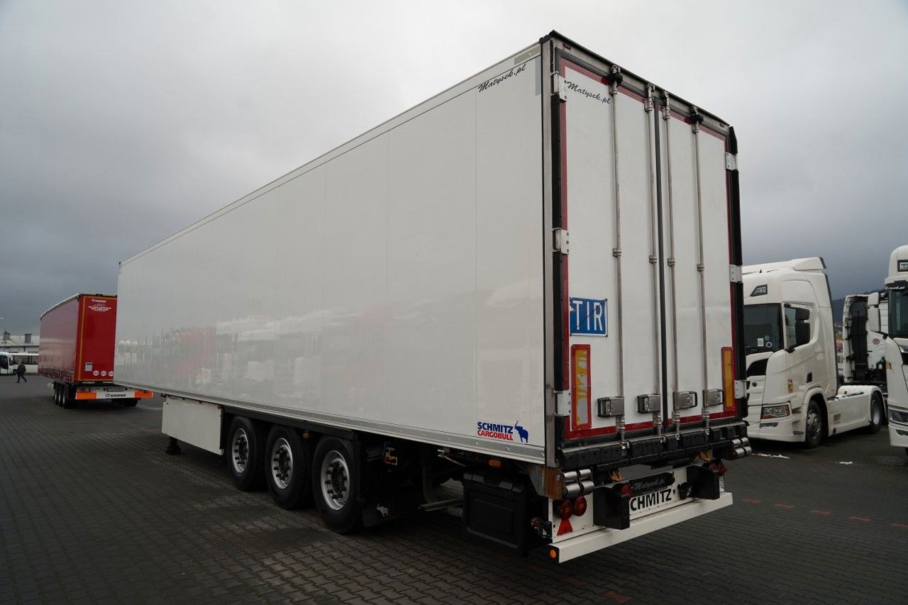 Schmitz Cargobull CHŁODNIA / THERMO KING / HAKÓWKA / OŚ PODNOSZO - Kühlkoffer Auflieger: das Bild 3 Schmitz Cargobull CHŁODNIA / THERMO KING / HAKÓWKA / OŚ PODNOSZO - Kühlkoffer Auflieger: das Bild 3