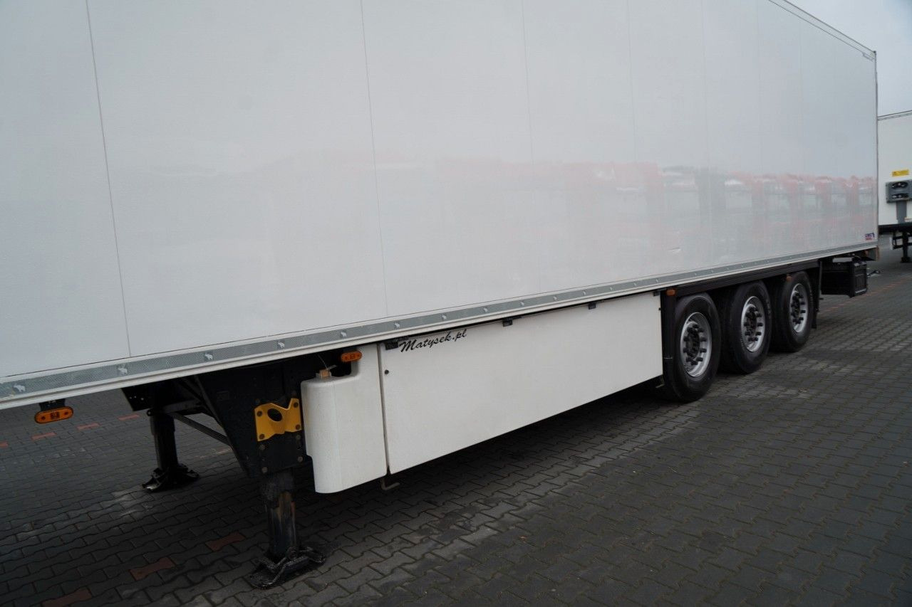 Kühlkoffer Auflieger Schmitz Cargobull CHŁODNIA / THERMO KING  / HAKÓWKA / OŚ PODNOSZO: das Bild 10
