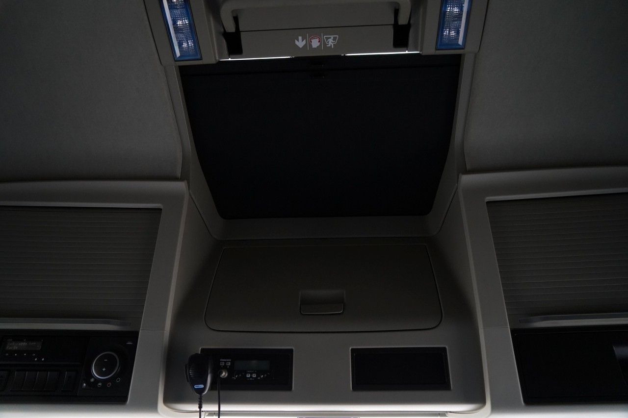 Plane LKW Volvo FH 460 / 6x2 / FIRANKA- 7,7 m / DACH PODNOSZONY: das Bild 38