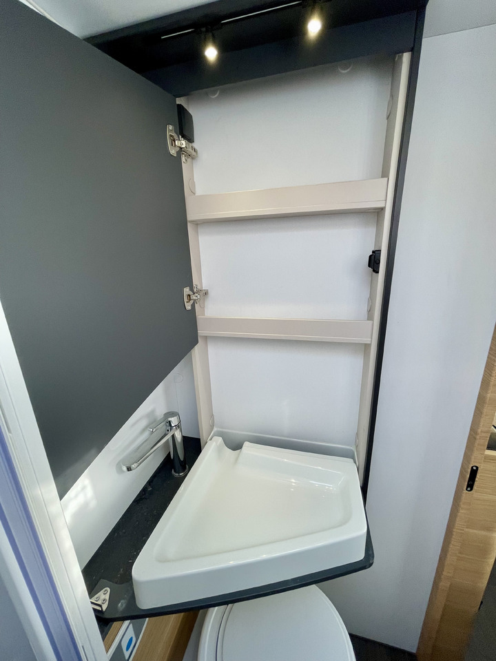 ADRIA - Leasing ADRIA: das Bild 17 ADRIA - Leasing ADRIA: das Bild 17