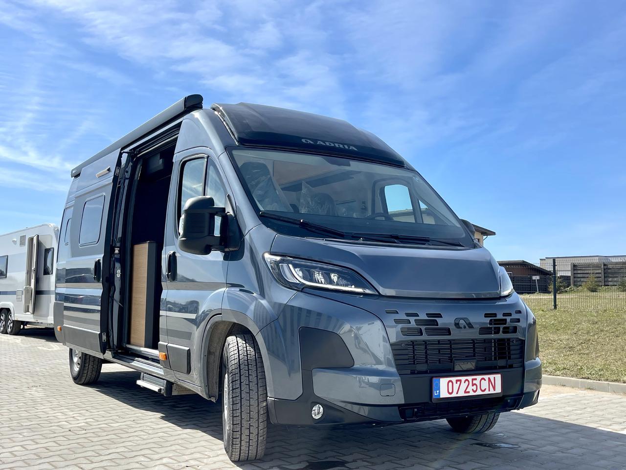 ADRIA TWIN 640 SGX - Camper Van: das Bild 1 ADRIA TWIN 640 SGX - Camper Van: das Bild 1
