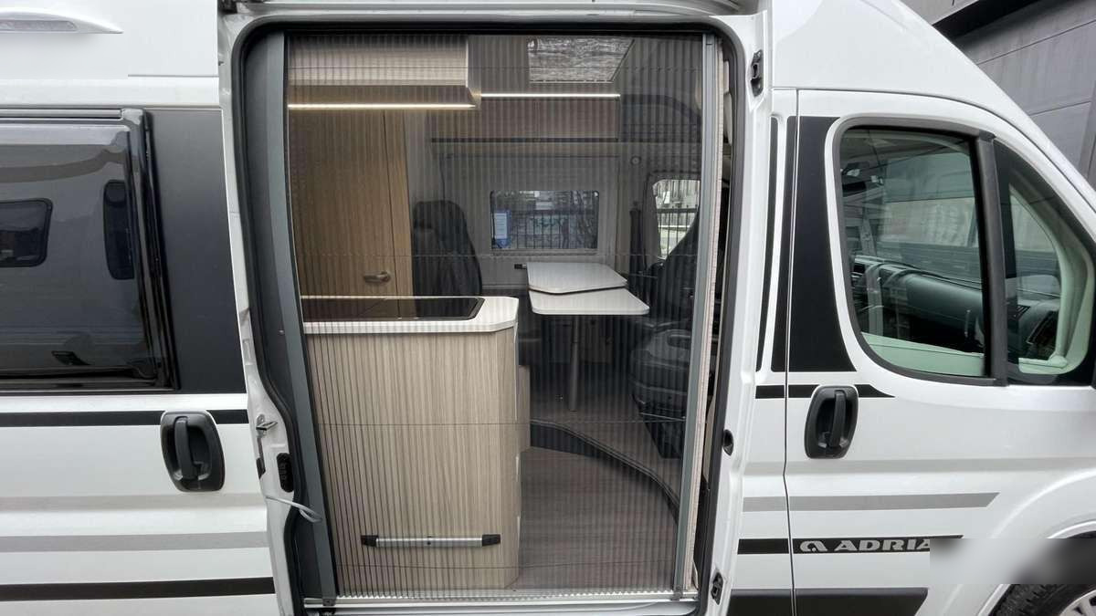 Adria Twin 600 SP Family - Camper Van: das Bild 2 Adria Twin 600 SP Family - Camper Van: das Bild 2