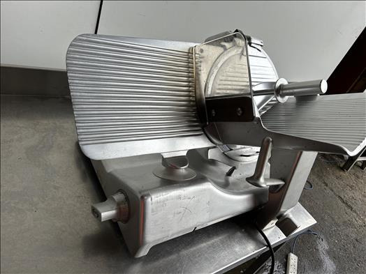 ABM Unique 350G Meat slicer - Lebensmittelmaschine: das Bild 2 ABM Unique 350G Meat slicer - Lebensmittelmaschine: das Bild 2