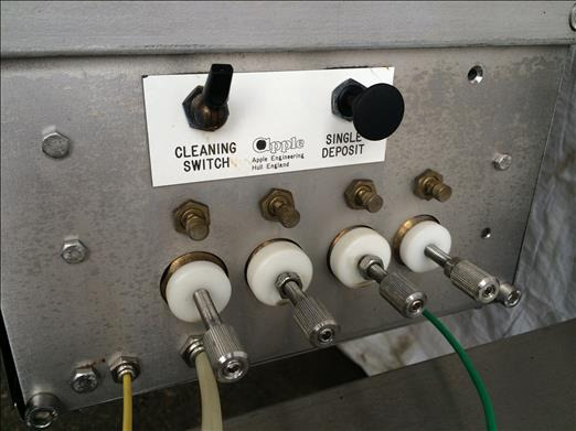 Apple Engineering MD65 Four head pneumatic depositor - Lebensmittelmaschine: das Bild 5 Apple Engineering MD65 Four head pneumatic depositor - Lebensmittelmaschine: das Bild 5