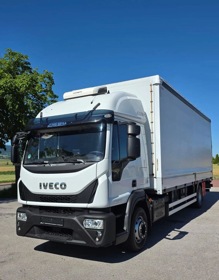 Iveco EUROCARGO 160E320/FIRANKA/WINDA/AUTOMAT/NISKI PRZEBIEG/E6/SPROWADZONY/PIERWSZY WŁAŚCICIEL - Plane LKW: das Bild 1 Iveco EUROCARGO 160E320/FIRANKA/WINDA/AUTOMAT/NISKI PRZEBIEG/E6/SPROWADZONY/PIERWSZY WŁAŚCICIEL - Plane LKW: das Bild 1