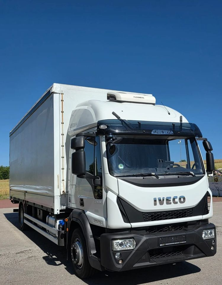 Iveco EUROCARGO 160E320/FIRANKA/WINDA/AUTOMAT/NISKI PRZEBIEG/E6/SPROWADZONY/PIERWSZY WŁAŚCICIEL - Plane LKW: das Bild 2 Iveco EUROCARGO 160E320/FIRANKA/WINDA/AUTOMAT/NISKI PRZEBIEG/E6/SPROWADZONY/PIERWSZY WŁAŚCICIEL - Plane LKW: das Bild 2