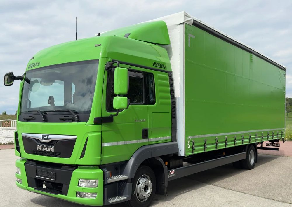 MAN TGL12.250/E6/20PALET/10.2018/SERWISOWANY/NISKI PRZEBIEG/WINDA/FIRANKA//JAK NOWY/SERWISOWANY - Plane LKW: das Bild 2 MAN TGL12.250/E6/20PALET/10.2018/SERWISOWANY/NISKI PRZEBIEG/WINDA/FIRANKA//JAK NOWY/SERWISOWANY - Plane LKW: das Bild 2