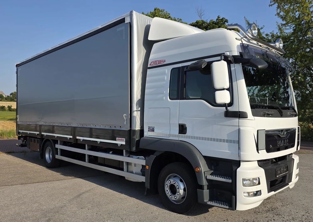 MAN TGM 15.290 / BURTO-FIRANKA / CAŁY NA PODUSZKACH /KLIMA POSTOJOWA / 2018R / NISKI PRZEBIEG / 18 PALET / E6 / JAK NOWY / WINDA / - Plane LKW: das Bild 2 MAN TGM 15.290 / BURTO-FIRANKA / CAŁY NA PODUSZKACH /KLIMA POSTOJOWA / 2018R / NISKI PRZEBIEG / 18 PALET / E6 / JAK NOWY / WINDA / - Plane LKW: das Bild 2