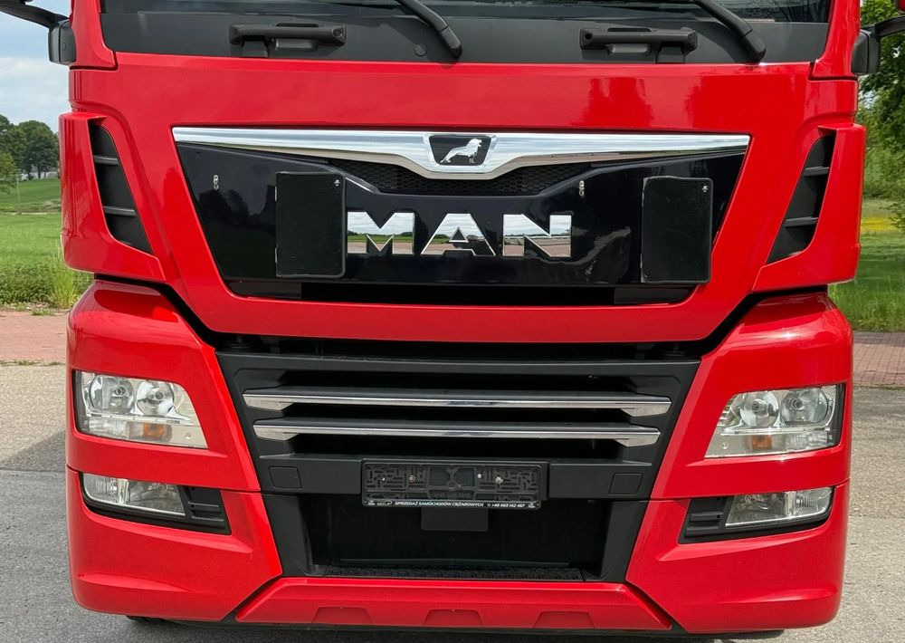 MAN TGX 26.500 / LIFT / 6X2 / KLIMA POSTOJOWA / 18PALET / E6 / FIRANKA / 18 TON ŁADOWNOŚĆ / WINDA / NISKI PRZEBIEG / JEDEN WŁAŚCICIEL / PODWIESZANA OŚ - Plane LKW: das Bild 3 MAN TGX 26.500 / LIFT / 6X2 / KLIMA POSTOJOWA / 18PALET / E6 / FIRANKA / 18 TON ŁADOWNOŚĆ / WINDA / NISKI PRZEBIEG / JEDEN WŁAŚCICIEL / PODWIESZANA OŚ - Plane LKW: das Bild 3