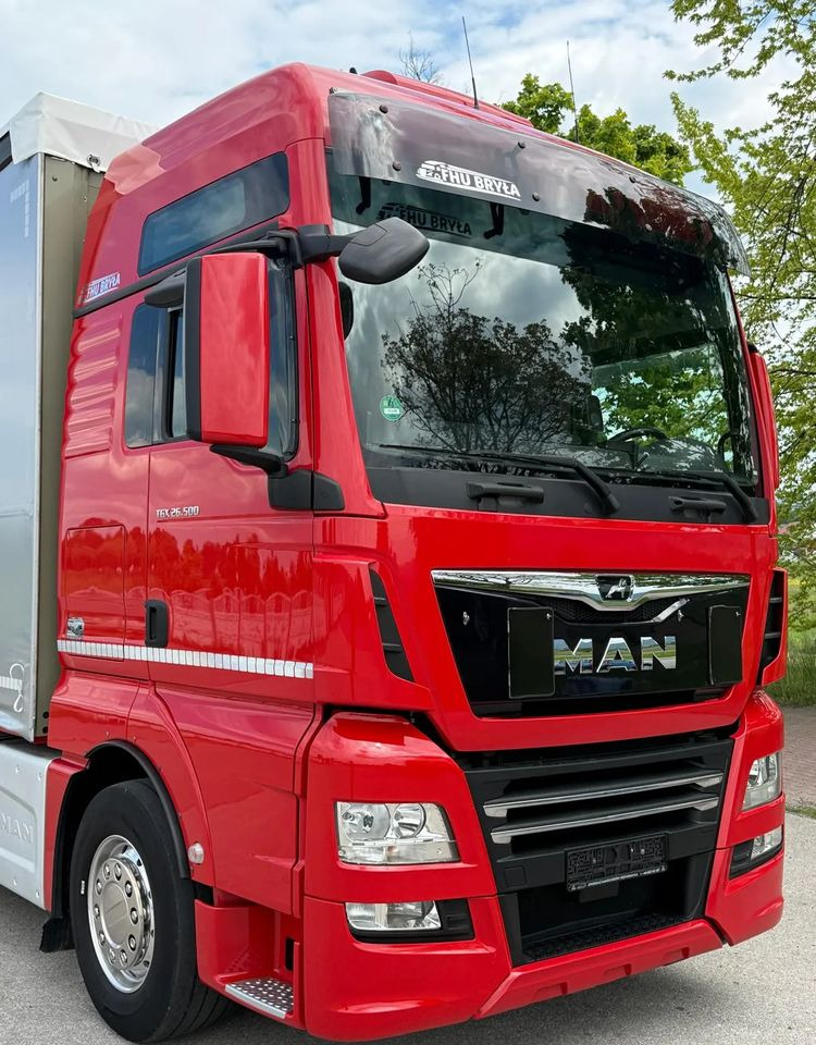 MAN TGX 26.500/LIFT/6X2/KLIMA POSTOJOWA/18PALET/E6/FIRANKA/WINDA/NISKI PRZEBIEG/JEDEN WŁAŚCICIEL/PODWIESZANA OŚ - Plane LKW: das Bild 3 MAN TGX 26.500/LIFT/6X2/KLIMA POSTOJOWA/18PALET/E6/FIRANKA/WINDA/NISKI PRZEBIEG/JEDEN WŁAŚCICIEL/PODWIESZANA OŚ - Plane LKW: das Bild 3