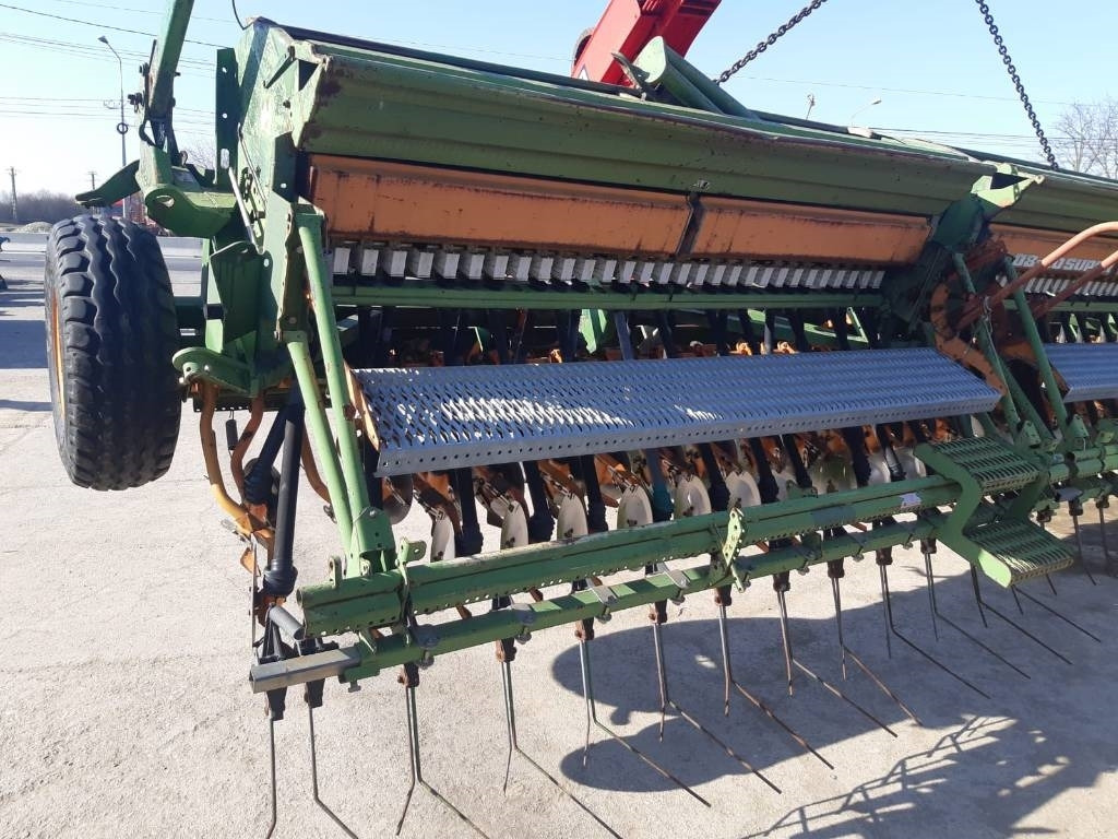 Amazone D8-60 Super - Sämaschine: das Bild 3 Amazone D8-60 Super - Sämaschine: das Bild 3