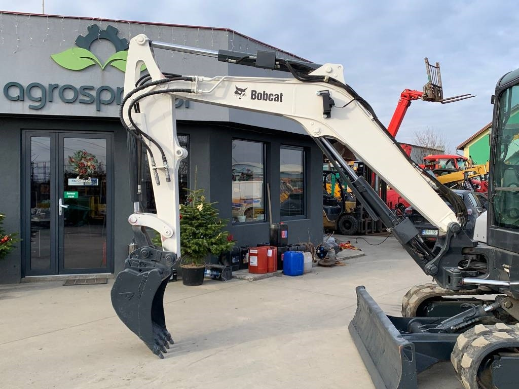 Bobcat E 60 - Minibagger: das Bild 4 Bobcat E 60 - Minibagger: das Bild 4