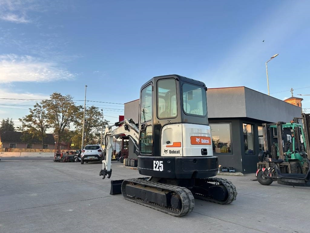 Bobcat E25EM - Minibagger: das Bild 3 Bobcat E25EM - Minibagger: das Bild 3