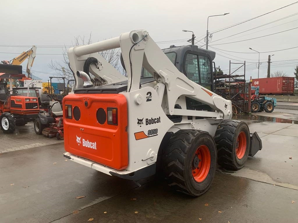 Bobcat S 850 - Kompaktlader: das Bild 4 Bobcat S 850 - Kompaktlader: das Bild 4