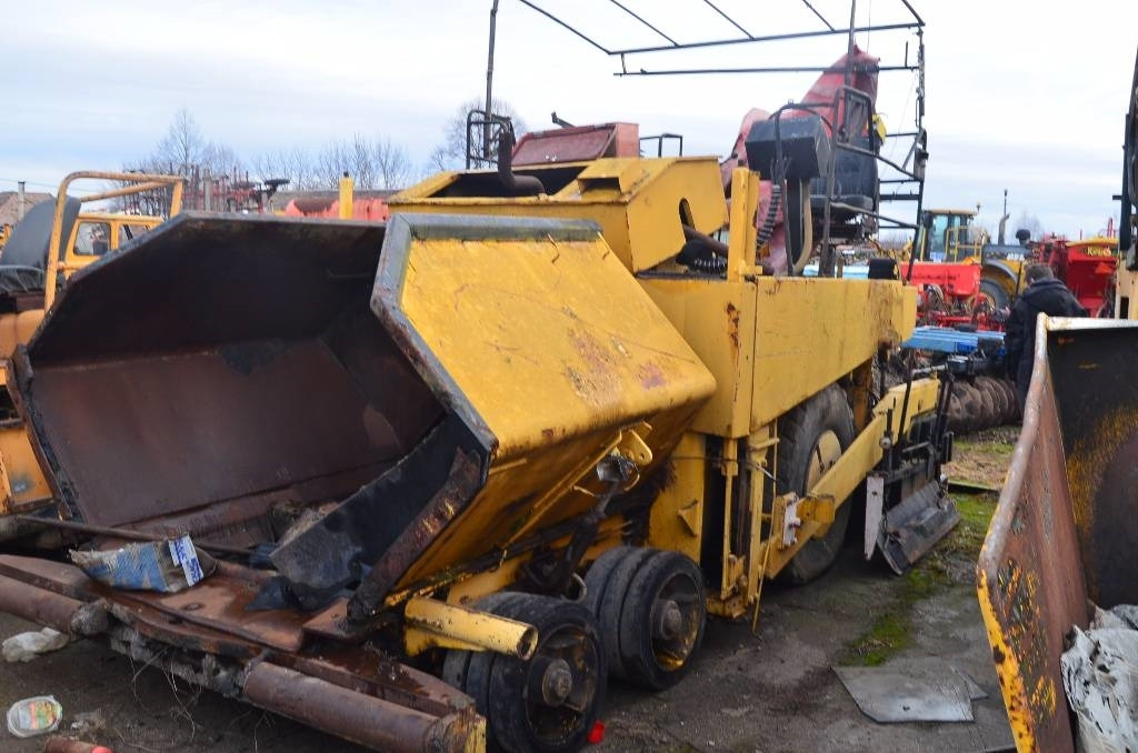 Demag DF 100 P - Asphaltfertiger/ Straßenfertiger: das Bild 1 Demag DF 100 P - Asphaltfertiger/ Straßenfertiger: das Bild 1