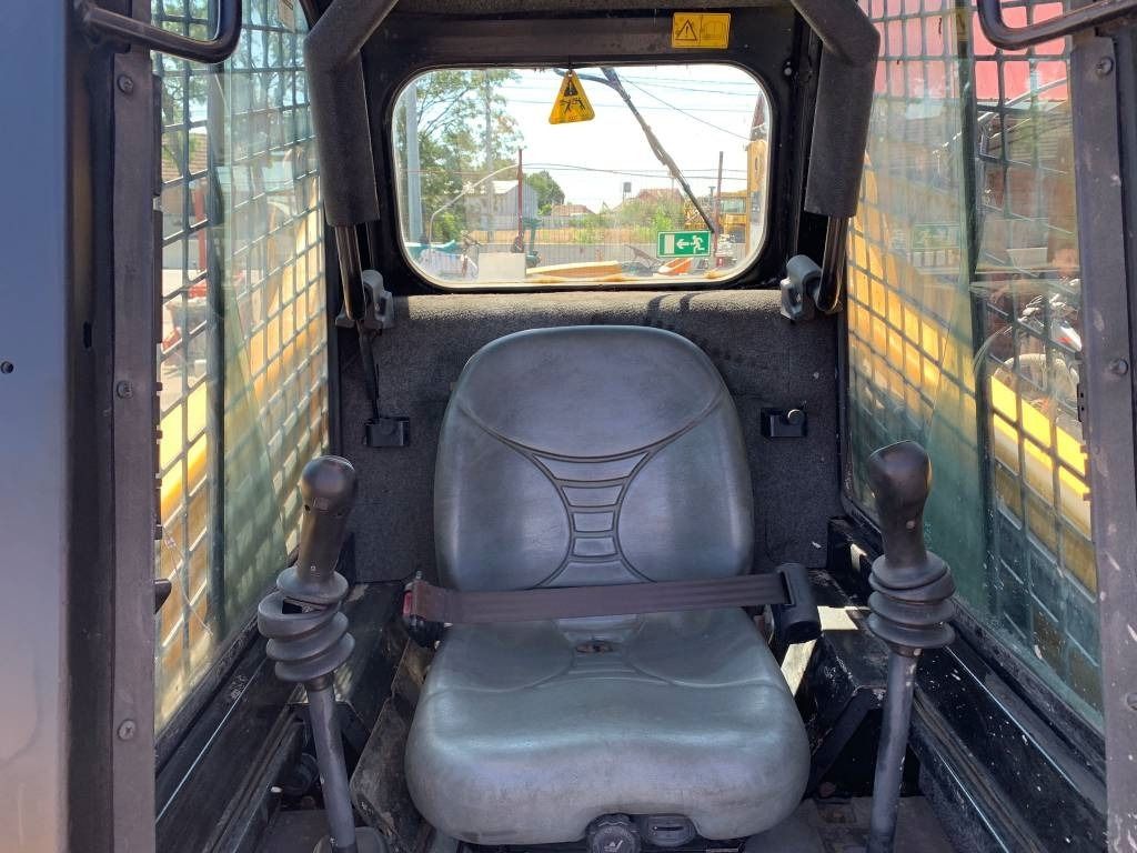 Kompaktlader Gehl R 165: das Bild 9 Kompaktlader Gehl R 165: das Bild 9