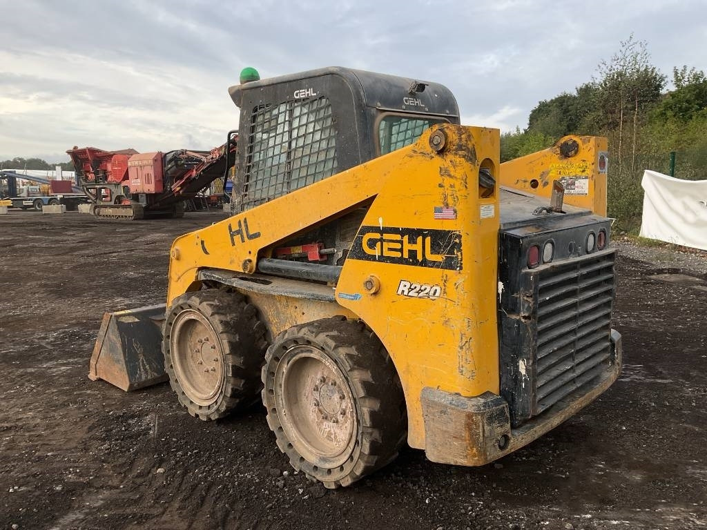 Gehl R 220 - Kompaktlader: das Bild 3 Gehl R 220 - Kompaktlader: das Bild 3