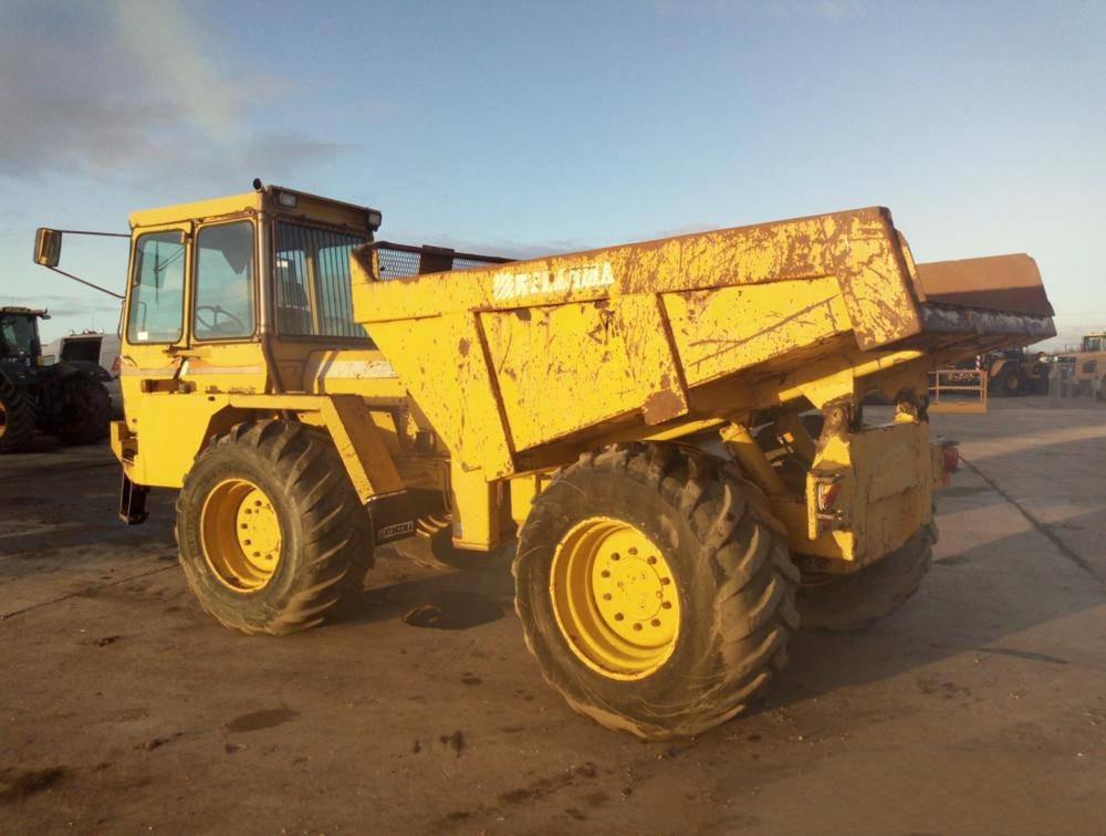 Hydrema MBC 4x4 - Knickgelenkter Dumper: das Bild 3 Hydrema MBC 4x4 - Knickgelenkter Dumper: das Bild 3