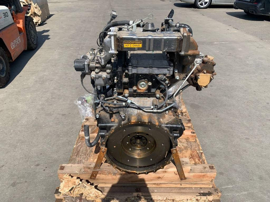 Isuzu AL-4HK1X - Motor für Baumaschine: das Bild 2 Isuzu AL-4HK1X - Motor für Baumaschine: das Bild 2