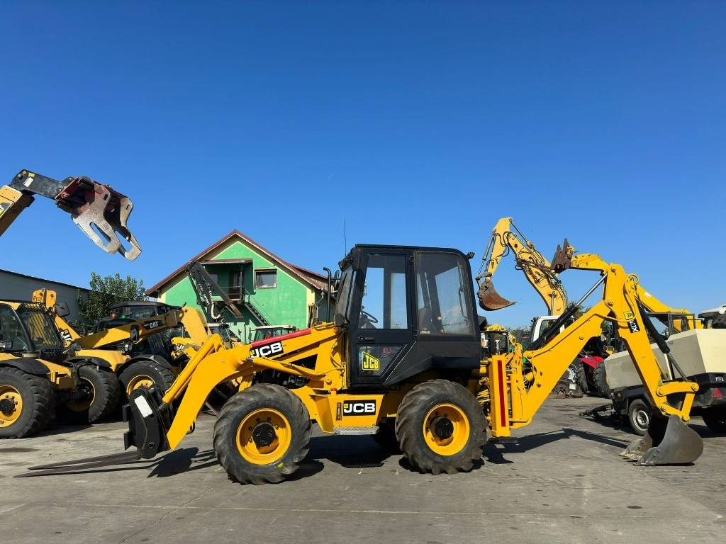 JCB 2 CX - Baggerlader: das Bild 2 JCB 2 CX - Baggerlader: das Bild 2
