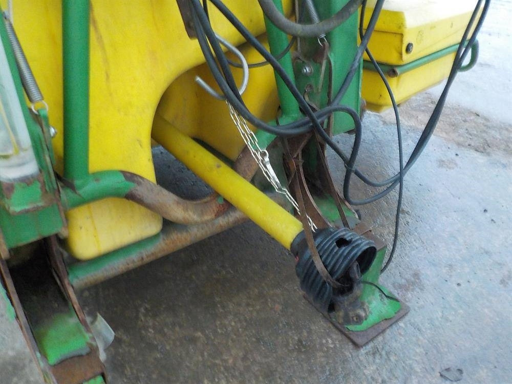 John Deere 510 - Anbauspritze: das Bild 5 John Deere 510 - Anbauspritze: das Bild 5