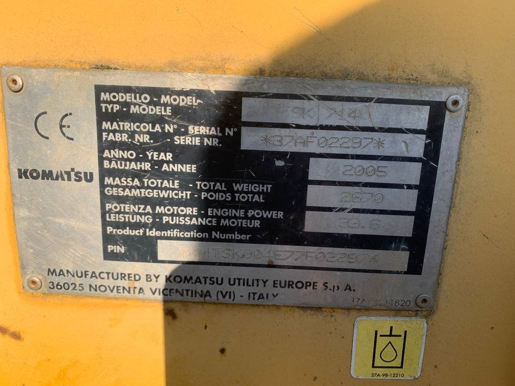 Kompaktlader Komatsu SK 714 FOR PARTS: das Bild 7