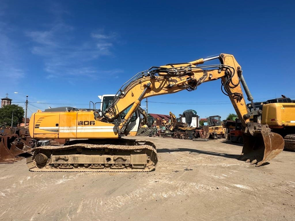 Kettenbagger Liebherr R 906 LC: das Bild 8 Kettenbagger Liebherr R 906 LC: das Bild 8