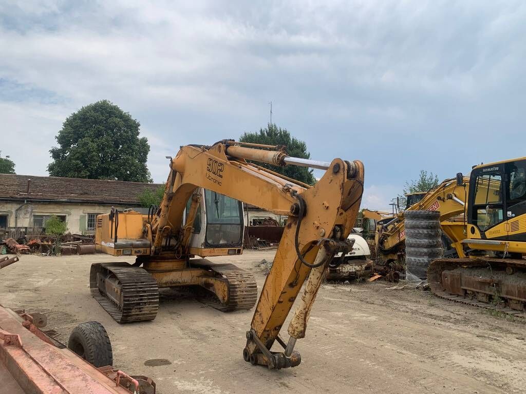 Liebherr R902 For Parts - Kettenbagger: das Bild 4 Liebherr R902 For Parts - Kettenbagger: das Bild 4