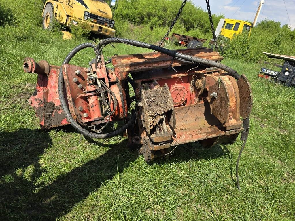 Movax SP60F PILE DRIVER - Ramme: das Bild 1 Movax SP60F PILE DRIVER - Ramme: das Bild 1