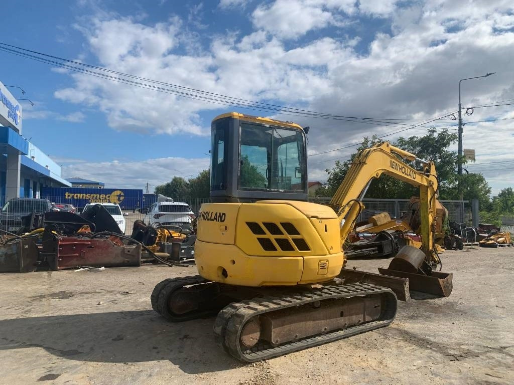 New Holland EH 45 - Minibagger: das Bild 4 New Holland EH 45 - Minibagger: das Bild 4