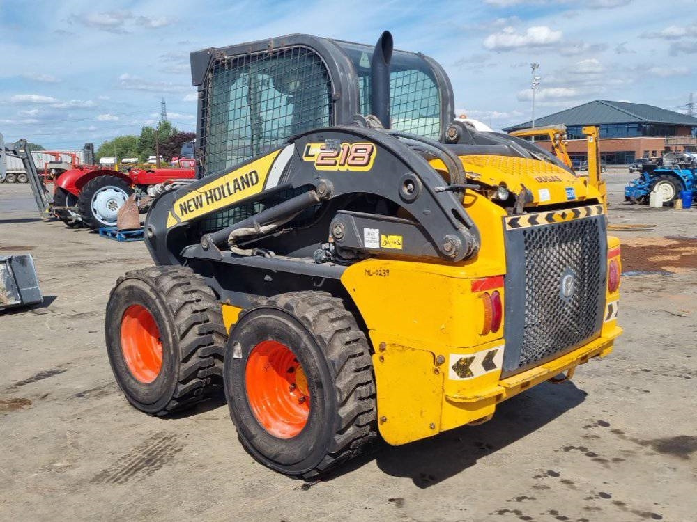New Holland L 218 - Kompaktlader: das Bild 3 New Holland L 218 - Kompaktlader: das Bild 3
