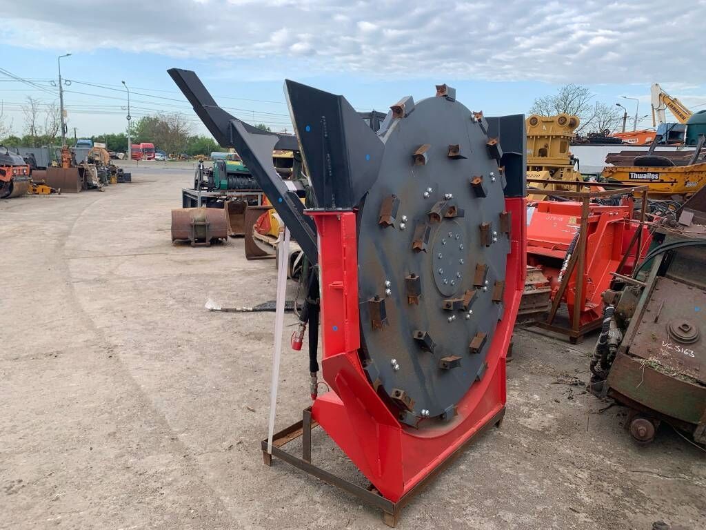 Raytree RMDM70 Mulcher Raytree RMDM70 Mulcher - Forstmulcher: das Bild 2 Raytree RMDM70 Mulcher Raytree RMDM70 Mulcher - Forstmulcher: das Bild 2